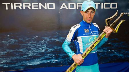 Vincenzo "Poseidon" Nibali! Italianul a câștigat pentru a doua oară la rând Tirreno-Adriatico