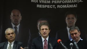 Gică Popescu, o nouă replică "tăioasă" pentru Anghel Iordănescu. De ce nu a stat Generalul pe banca Generației de Aur la meciul cu legendele Barcelonei