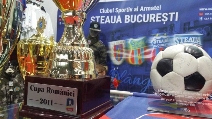 Steaua plătește într-un an chirie pentru ambulanță mai mult decât dacă ar cumpăra-o de nouă! Mărturia colonelului care s-a ocupat de problemă la clubul Armatei: "Făceam raport să luăm, dar era respins. De 3 ani închiriază de la firme particulare"