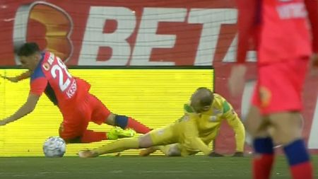 FCSB a deschis scorul la Buzău dintr-un penalty controversat obținut de Claudiu Keșeru. Helmut Duckadam confirmă: „N-a fost nimic. Scarlatache lovește mingea!”