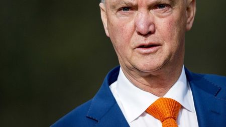 "Președintele lui Tottenham a fost acasă la Van Gaal". Olandezul, ca și oficializat pe banca echipei lui Chiricheș