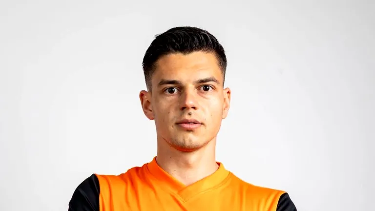 Marius Dumitru, omul de gol al CSL Ștefăneștii de Jos. Nou-promovata laudă evoluția atacantului care a pus umărul la accederea în Liga 2