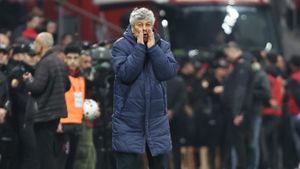 Variantă șocantă în cazul lui Mircea Lucescu: „Dacă mi se întâmplă ceva, mai bine pe bancă decât acasă”