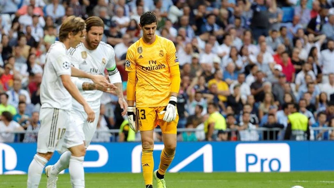 Zidane l-a schimbat pe Courtois la pauza meciului cu Brugges. Ce s-a întâmplat cu portarul la vestiare