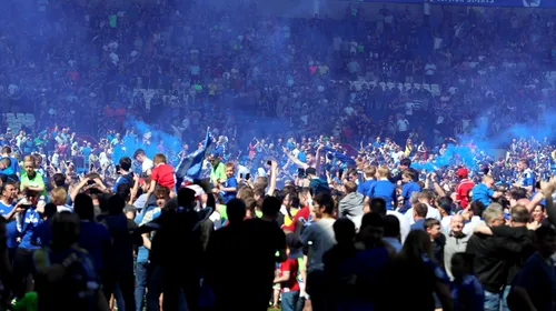 Cardiff City a promovat în Premier League după o așteptare de 4 ani. VIDEO | Mii de oameni au invadat terenul la finalul meciului cu Reading
