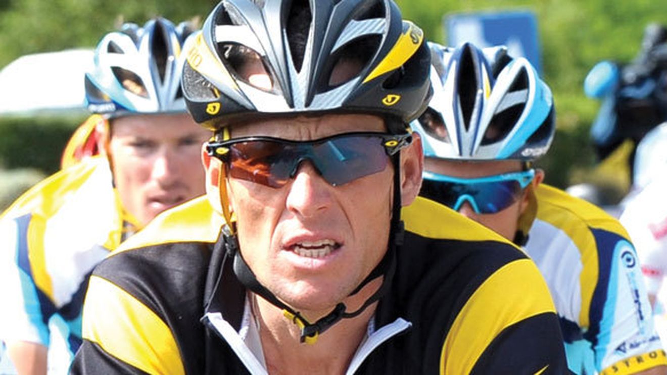 Încă o lovitură pentru Lance Armstrong! Numele lui, șters de pe lista celor care au reușit să termine maratonul New York