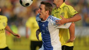 Australianul Baird revine la FC Universitatea Craiova