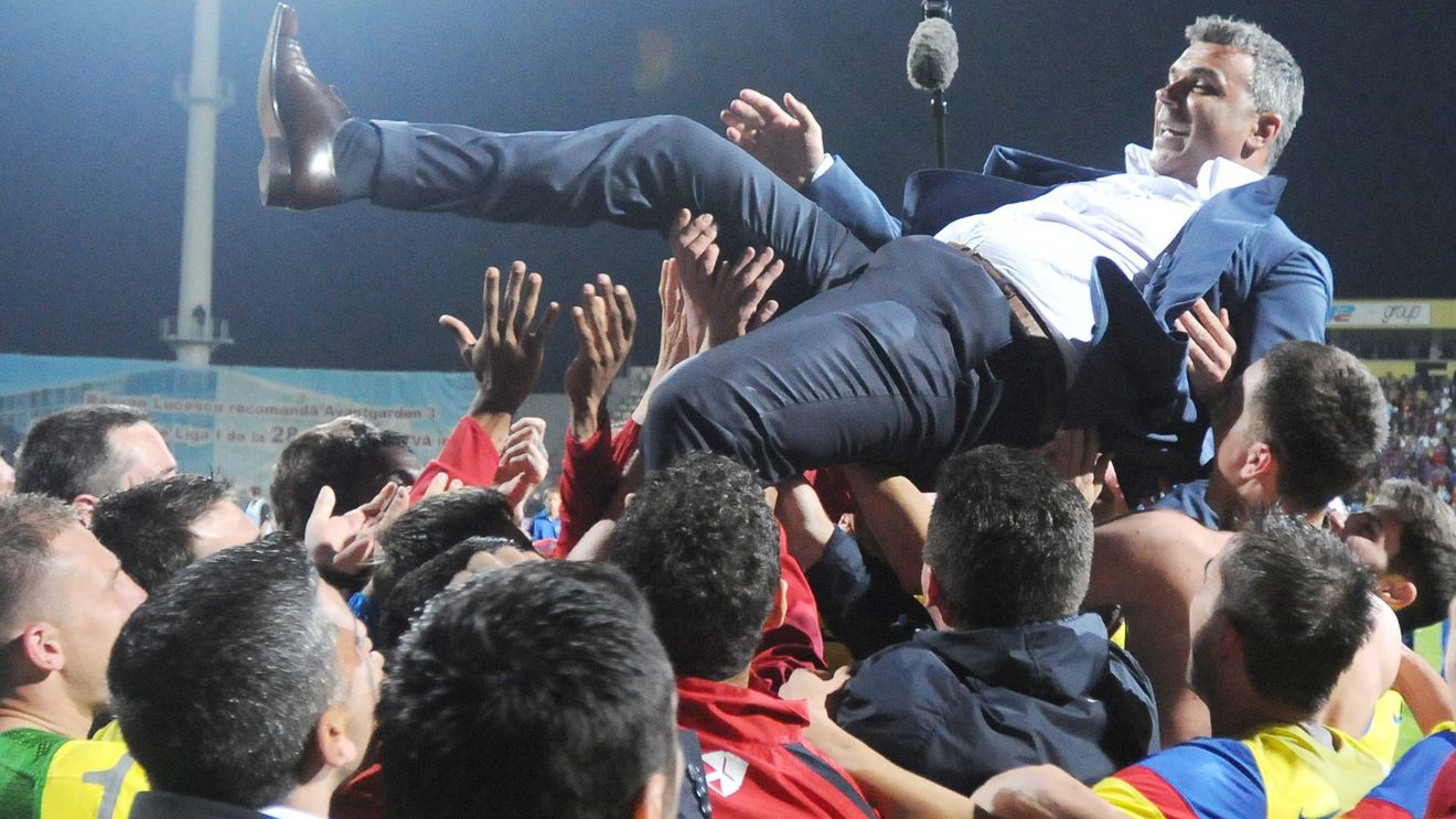 Culisele discuțiilor dintre Olăroiu și șefii FRF. "Dar Cosmin Olăroiu era și înainte! Nu era mort înainte!'. Condiția pusă de Oli pentru a ajunge pe banca naționalei 