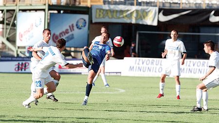 Ricardo s-a accidentat!