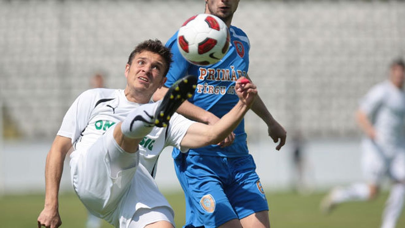 Așa încearcă Șiman să-l forțeze pe Gigi Becali să supraliciteze pentru Bălan:** "Mai sunt 4 ore și îl mai vrea și altcineva"