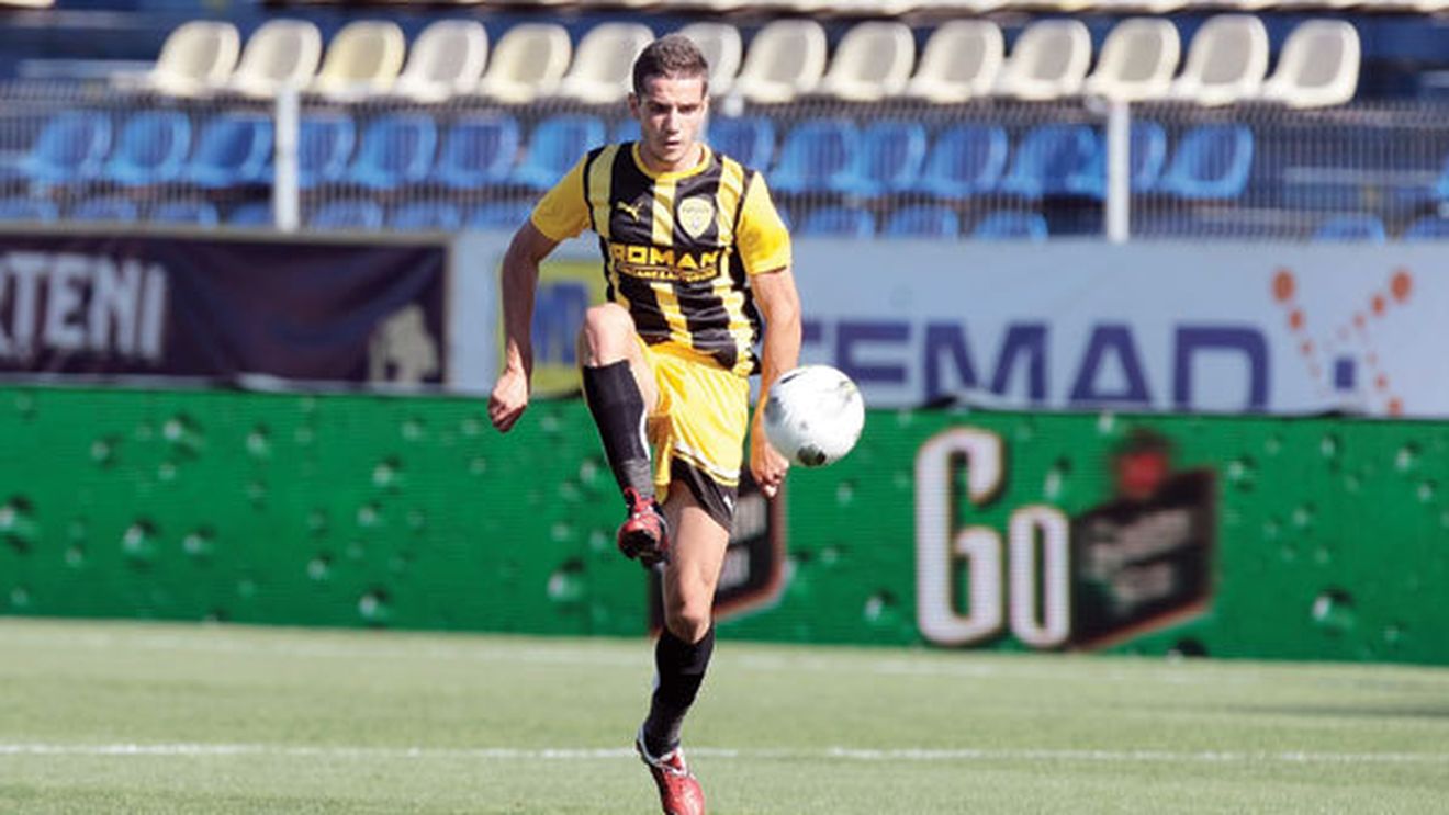 Steaua s-a înțeles cu Alex Chipciu! Culisele negocierilor dintre Gigi Becali și Ioan Neculaie: "Ce faci, patroane, îl dai la unguri?" Cât costă afacerea