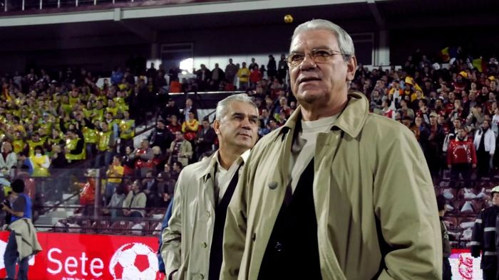 S-a aflat ce sumă primeşte Emeric Ienei de la statul român, la 88 de ani. Câştigătorul Cupei Campionilor Europeni în 1986 ia  indemnizație de merit de la începutul anului, după ce i-a fost tăiată renta viageră