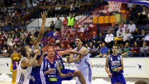 GALERIE FOTO! BC Timișoara - CSU Ploiești 89-104! Prahovenii câștigă meciul 1 al finalei Diviziei A