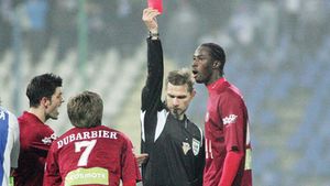 Oltenii au luat foc: "Suntem bătaia de joc a CCA!"** Cine va fi la centru la CFR-Craiova?