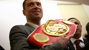Lucian Bute** își pune centura în joc pe 17 aprilie!