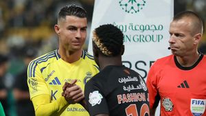 Nu doar Gigi Becali e filantrop în Africa! Un fotbalist face în Zambia gesturi de suflet: a construit o şcoală, a donat 200 de scaune cu rotile şi peste 1.000 de pachete cu mâncare