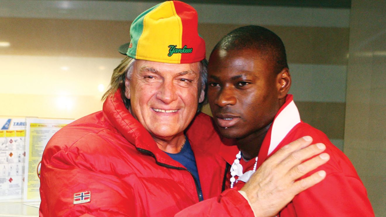 Teatru cu Piersic  și N''Doye!** "Ce față are gagiul, zici că s-a rupt creanga cu el"