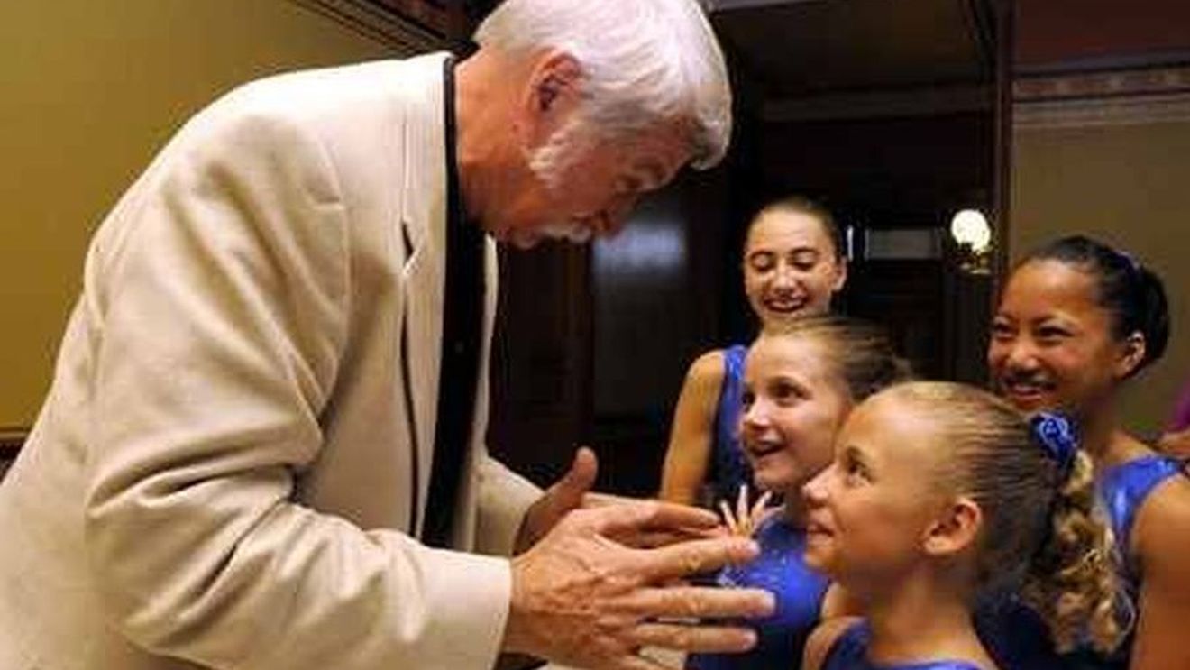 Antrenorul român care a descoperit-o pe Nadia Comăneci, anchetat în cazul "monstrului" care a șocat sportul american: "Sportivele care au fost pregătite la ferma Karolyi..."