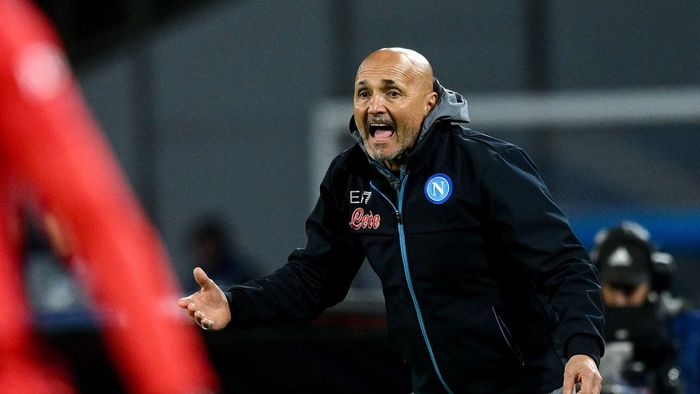 Luciano Spalletti clarifică zvonurile cum că ar putea pleca de la Napoli: „Toate poveștile sunt false”