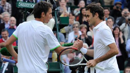 Încă o mare surpriză la Wimbledon! Roger Federer, eliminat de numărul 116 mondial