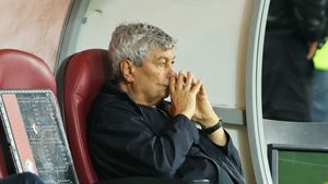 A venit răspunsul liderului pentru Mircea Lucescu: „Nu suntem leproși, nu avem boli incurabile”. EXCLUSIV