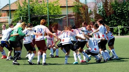 Fetele sunt la putere în fotbalul ieșean! CSMS în liga a doua, Navobi trage la cupele europene