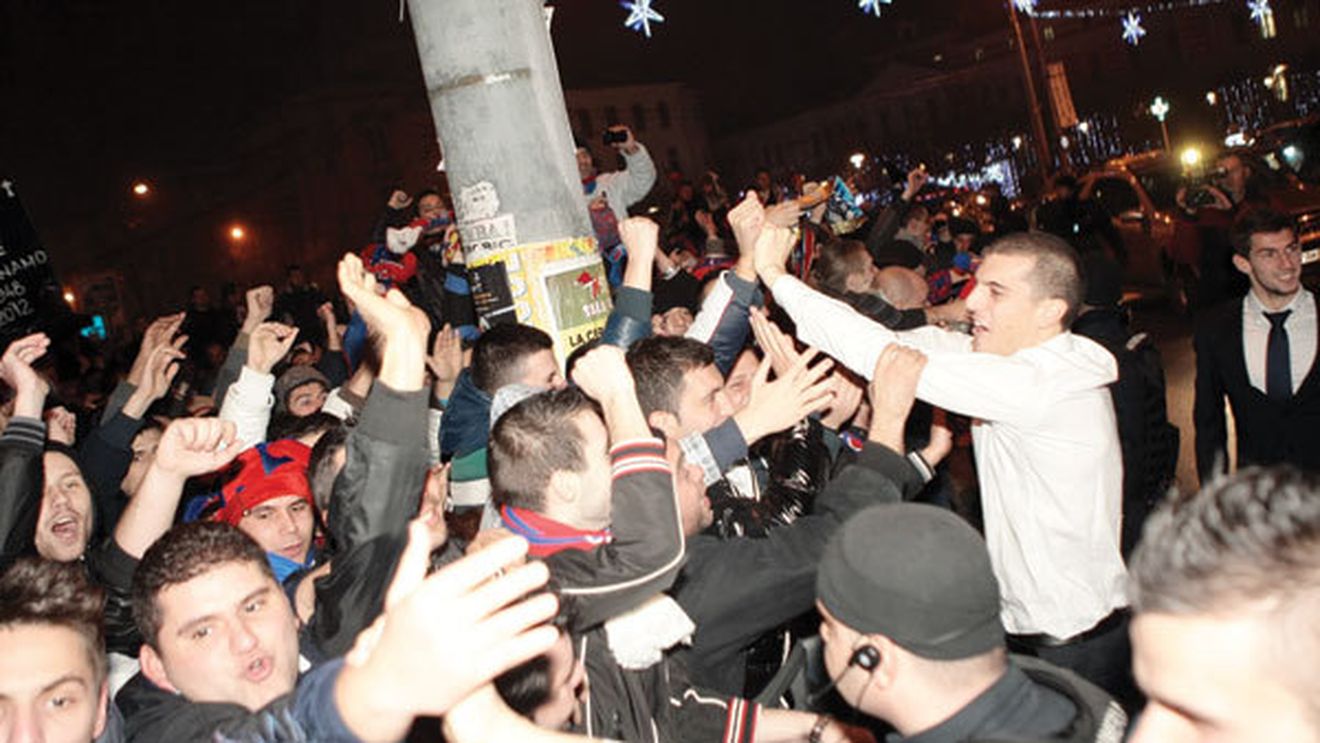 Suporterii l-au iertat pe "Niko"!** Golurile din meciurile cu AEK Larnaca au îngropat securea războiului