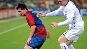 'Roo': "Prefer să joc cu Messi, nu cu Ronaldo! Leo joacă la alt nivel!"