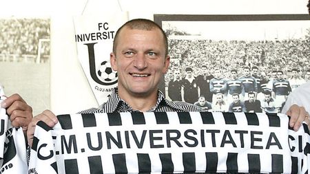 Munteanu, renegat de `șepci`:** "Pleacă, gunoiule!"