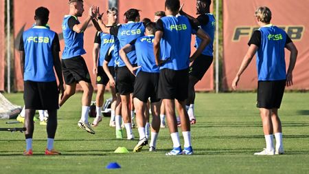 Doi fotbaliști noi la antrenamentul FCSB. Unul are numai 15 ani