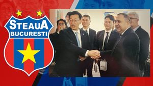 Steaua București, preluată de sud-coreeni! Dezvăluirea unui oficial prezent la negocieri: „Au fost foarte interesați, sunt optimist că, într-un final, se va rezolva”. EXCLUSIV