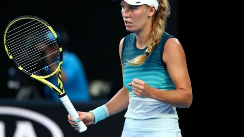 Caroline Wozniacki reia lucrurile de unde le lăsase. Victorie în minimum de seturi în startul cursei pentru apărarea trofeului: 