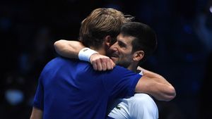 Iese la iveală adevăratul motiv pentru care a fost expulzat Novak Djokovic din Australia! Zverev și Rublev au dat cărțile pe față: „Mulți jucători au Covid, dar nu ne testează nimeni!"