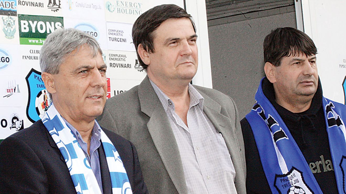 Cârțu, la Pandurii