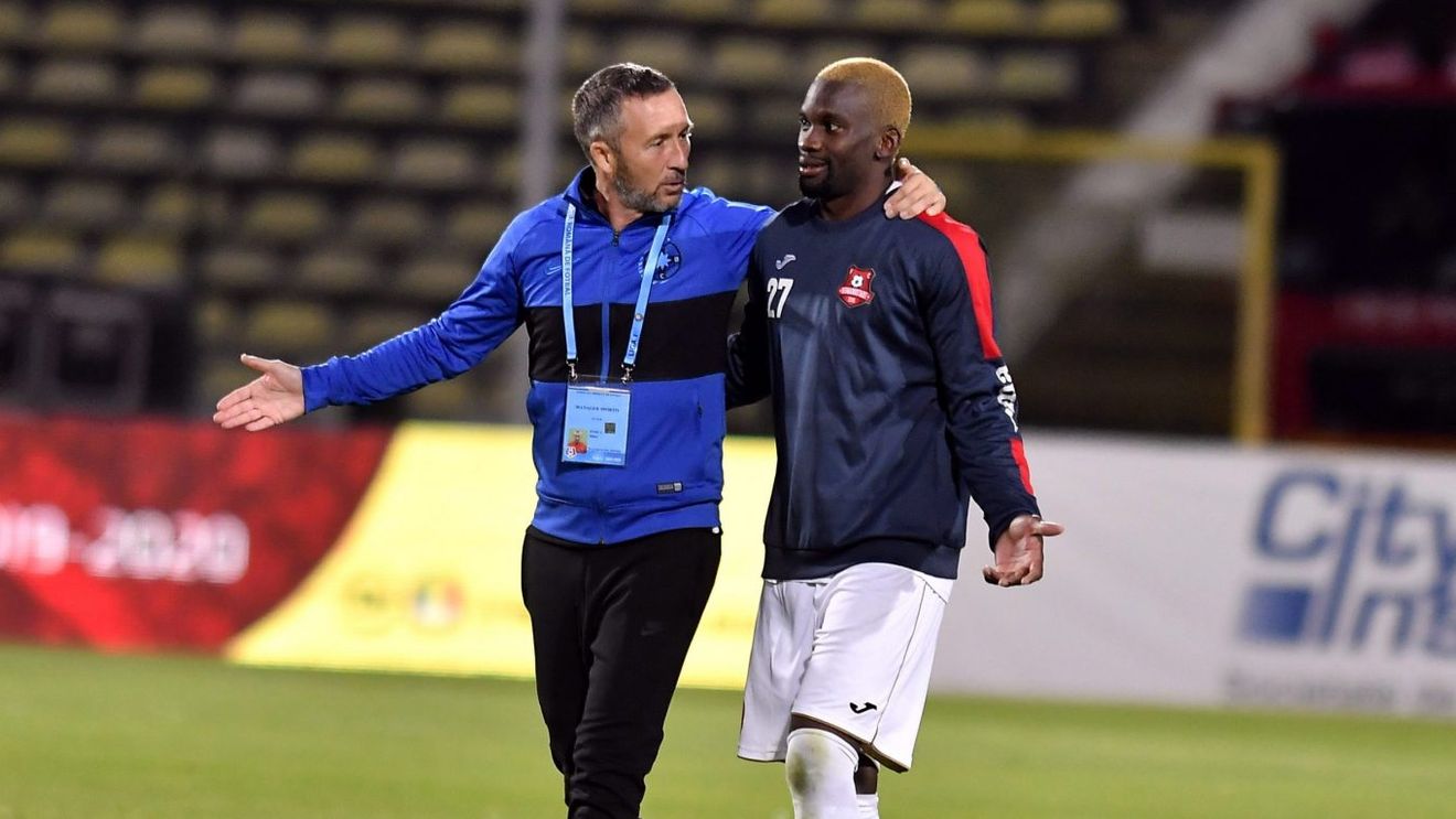 Meme Stoica îi desființează pe jucătorii de la PSG și Bașakșehir după incidentul de la Paris. „Lezații ăștia au mers la vestiare ca să apară politicienii cu reacții pe rețele. Nu-mi place circul!” | FOTO