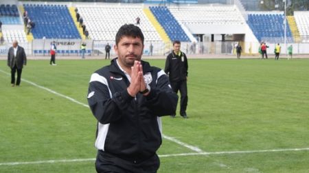 Reacția fostului patron al lui Marius Baciu, după ce antrenorul lui Turris a fost ridicat de trupele SIAS de la stadionul din Colentina: "Doar el și Dumenezu știu ce a făcut!". EXCLUSIV