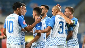 Universitatea Craiova - UTA Arad 3-0, în etapa a 6-a din Superliga | Oltenii lui Laurențiu Reghecampf urcară pe primul loc!