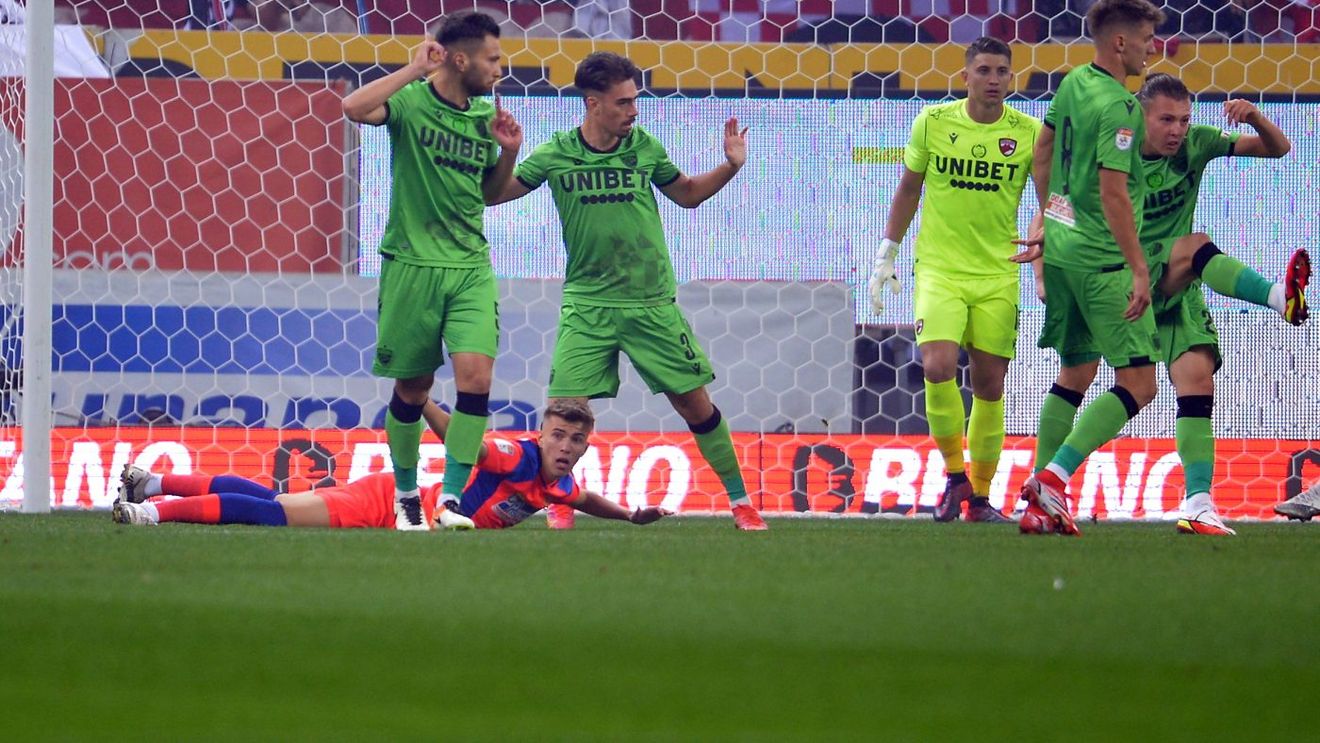 Strategia lui Dinamo, desființată. „E falimentară!” Ce planuri aveau „câinii”. „Mi-a zis un acționar că facem buget de 30 de milioane de euro!”