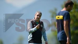Șumudică își îndeamnă elevii la mai multă muncă!** "Cu Inter pornim cu șansa a doua, dar nu ne vom dezamăgi fanii"