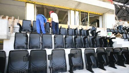 "Cluj Arena" are scaune cu protecție împotriva razelor ultraviolete
