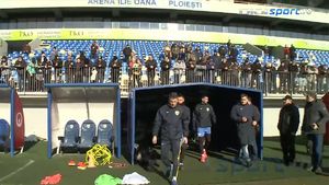 Petrolul s-a reunit cu 18 jucători, dintre care doar doi sunt noutăţi. Cei nouă fotbalişti care pleacă de la echipa ploieşteană şi primele trei transferuri anunțate de Marius Stan