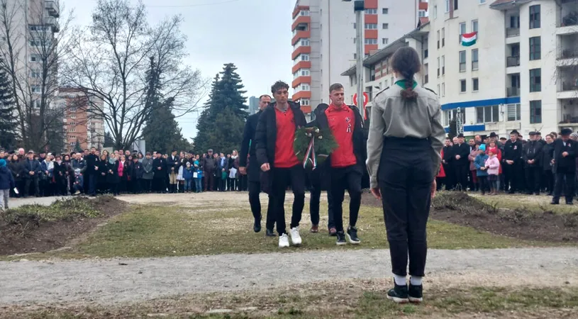 FK Miercurea Ciuc a sărbătorit, defilând de la stadion, Ziua Maghiarilor de Pretutindeni! Mesajul transmis de clubul harghitean