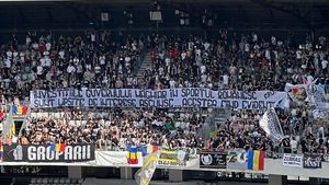 Ce riscă U Cluj după scandările xenofobe din meciul cu Sepsi. Bannerele afișate pe stadion pot atrage sancțiuni drastice