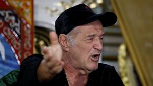 „Imediat, Demonul. Eu sunt patron, îmi permit să fac caterincă”. Gigi Becali, lecție de viață în dialogul cu Marius Șumudică