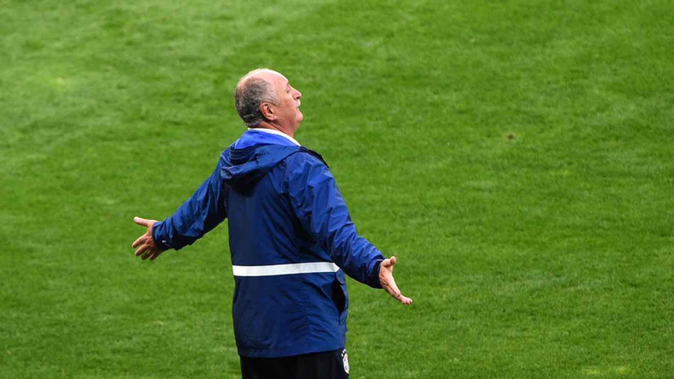Scolari, atacat fără milă după eșecul cu Germania. "Animalul" Edmundo "mușcă" din selecționer: "A făcut 500 de reclame, dar nu a fost în stare să antreneze echipa"