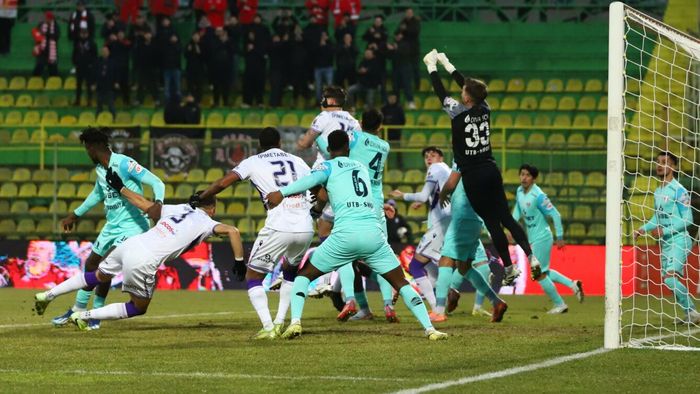 FC Argeș - UTA Arad 0-1, în etapa 24 din Superliga. Trupa lui Adi Mihalcea bifează trei puncte de aur la Mioveni și pune o presiune teribilă pe campioana FCSB!
