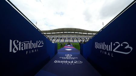 Cine transmite la TV finala Ligii Campionilor dintre Inter și Manchester City