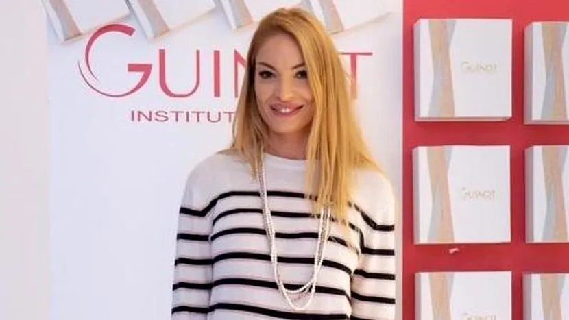 Valentina Pelinel, sărut pătimaș cu Cristi Borcea. Fanii au reacționat imediat