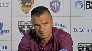 "Închideți-l pe Pancu într-un sertar sau o vitrină. E un capitol încheiat". Mesajul lui "Pancone" pentru fani, în ziua în care a preluat Rapidul