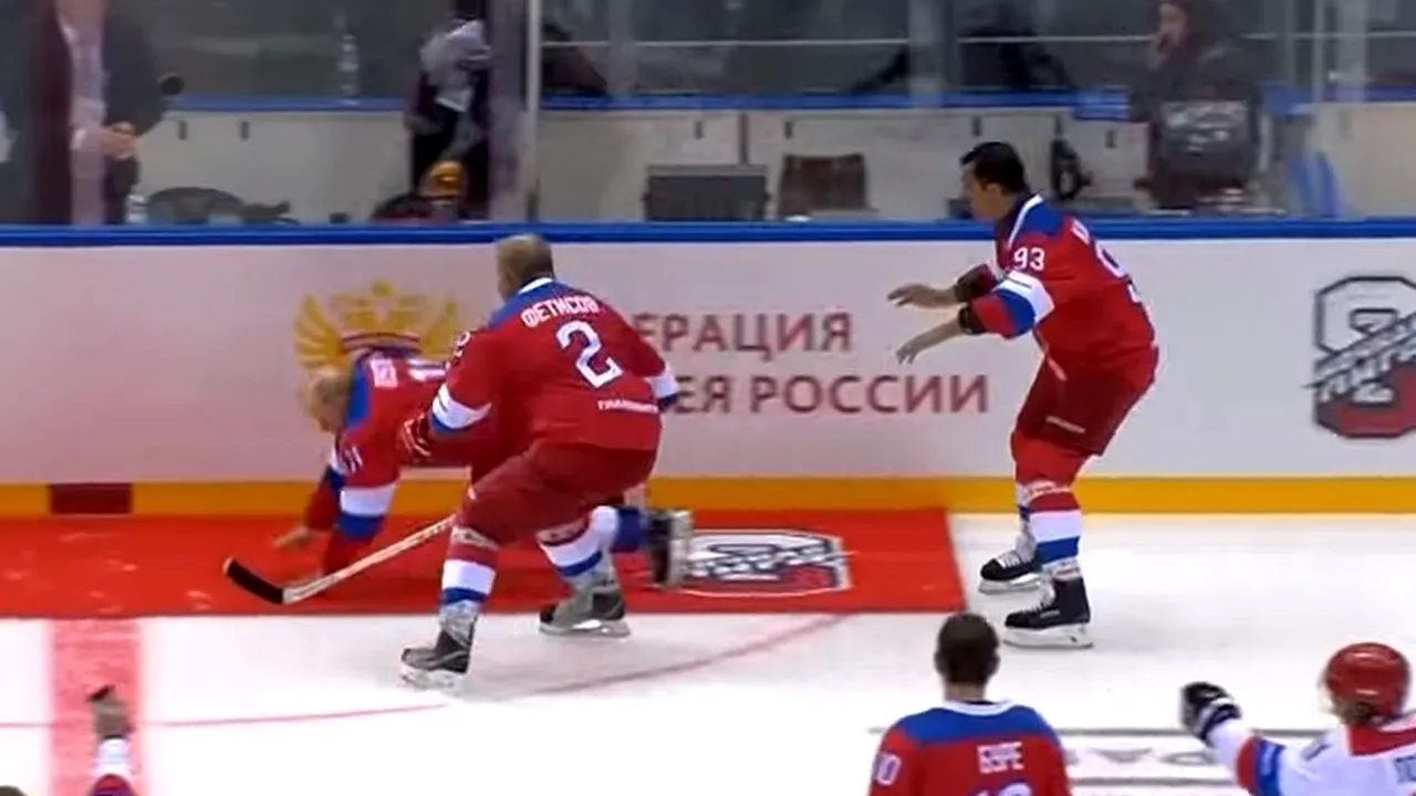 Putin a intrat din nou pe gheață. Președintele Rusiei a făcut show, a marcat opt goluri, dar la final s-a făcut de râs. VIDEO | Imaginile au devenit virale